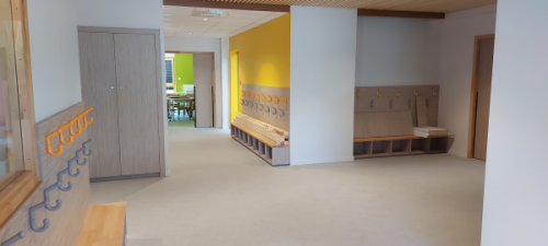 Pôle scolaire espace accueil