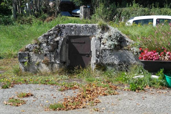 Porte fontaine vue rapprochée