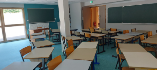 Pôle scolaire classe 2 (2)